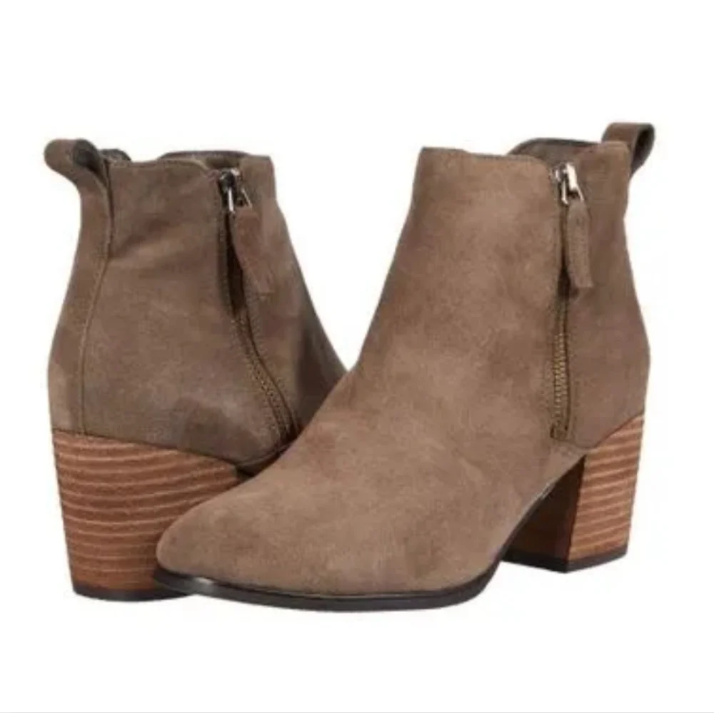 Blondo Taupe Ankle Boot Suede